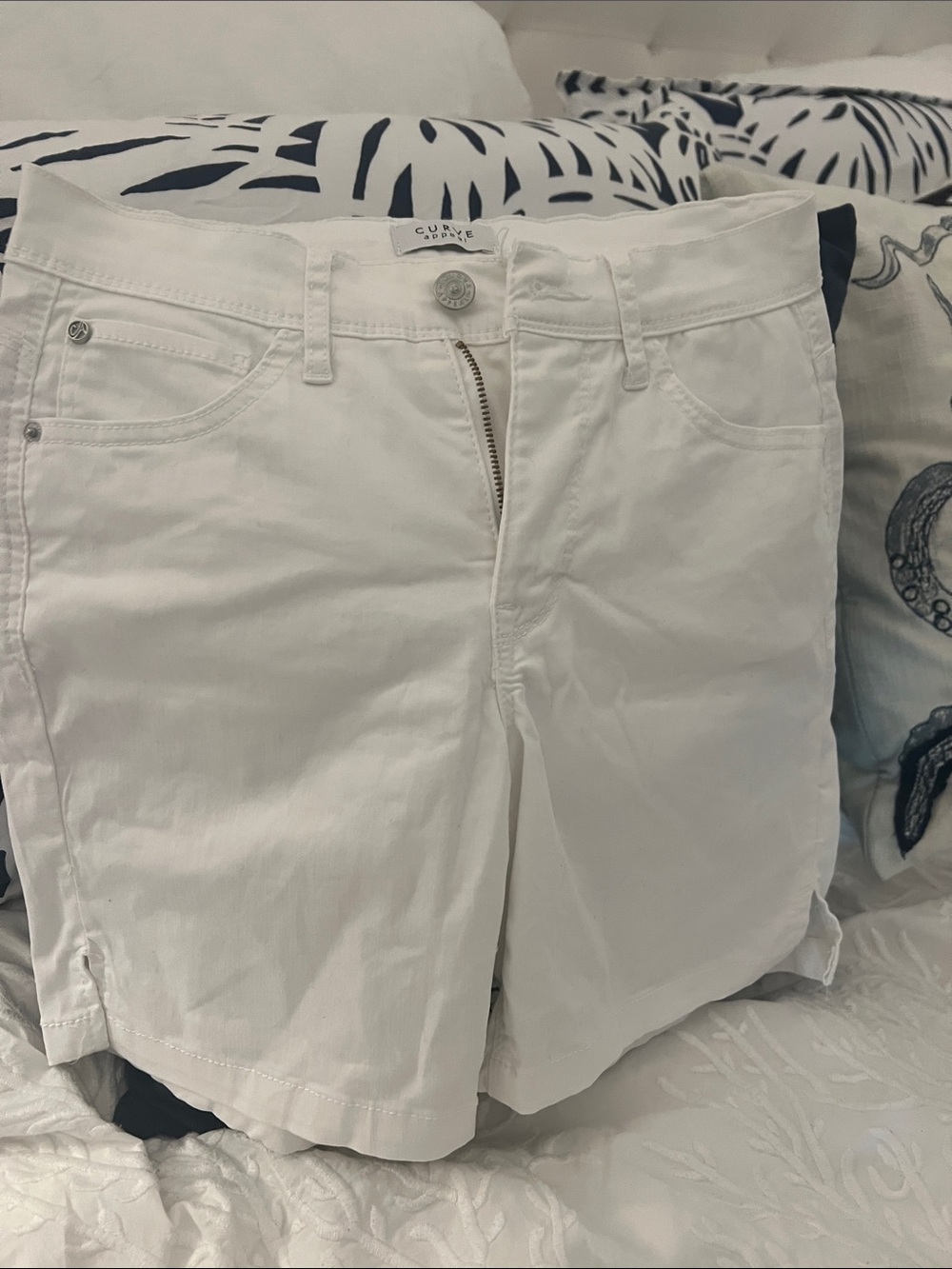CURVE White Women's Jean Shorts with Classic Five-Pocket Style